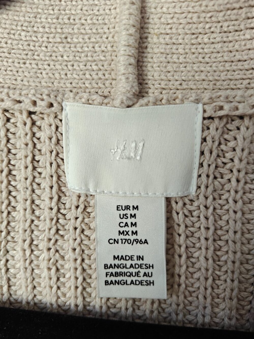 H&M Chunky Ribbed Knit Cropped Cardigan Sweater Beige Medium EUC - Picture 3 of 8